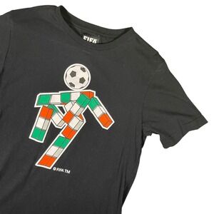 FIFA Classics Italia 90 Soccer Graphic T Shirt Men's Size Small Black Italian